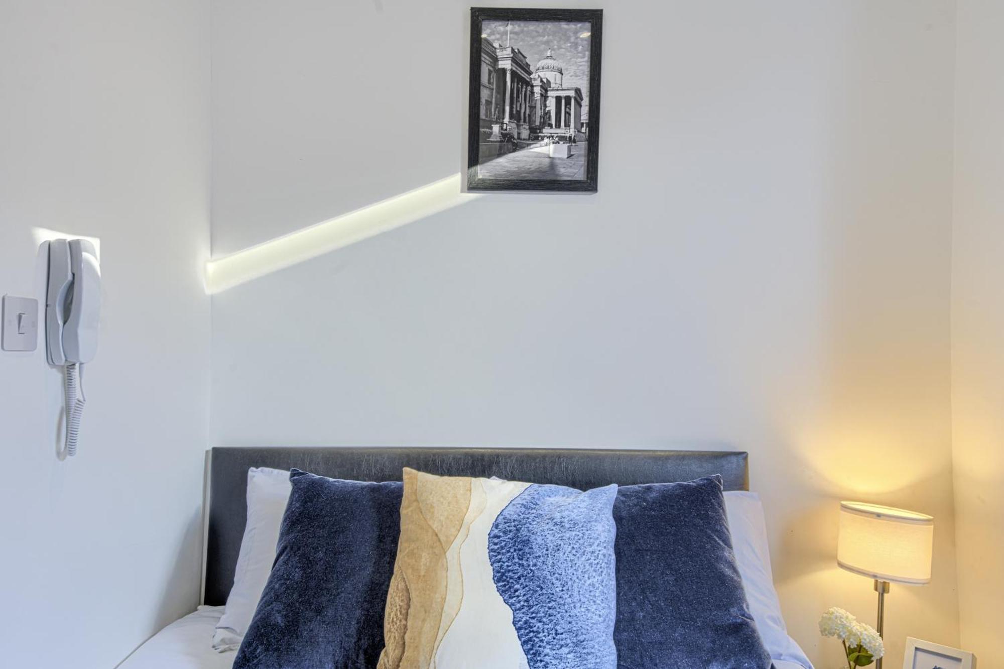 The Finsbury Deluxe Apartments Londra Exterior foto