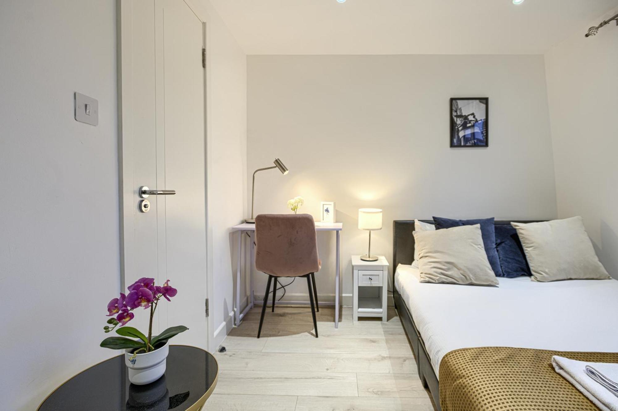 The Finsbury Deluxe Apartments Londra Exterior foto